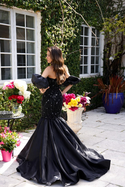 Ava Presley 29243 fitted mermaid silhouette gown